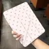 Funda protectora rosa con forma de corazón para iPad 11, adecuada para iPad 9, Pro de 13 pulgadas, 10ª generación con ranura para lápiz, a16 acrílico 8