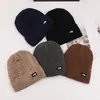 Nuevo Gorro de Felpa Estilo Japonés para Mujer, Cálido para Otoño e Invierno, Tejido de Color Sólido, Gorro Simple Versátil, Gorro de Punto para Proteger Orejas, Moderno