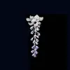 Broche de Borlas de Flor Morada Transfronterizo, Pin de Flor de Glicinia de Diamantes Completos Elegante de Gama Alta de Nicho, Estilo Navideño