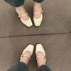 Falda Versátil Zapatos Mary Jane de Suela Blanda con Un Botón 2025 Nuevo Primavera y Verano Ropa Exterior Sandalias de Punta con Tacón Grueso para Mujer