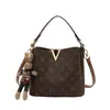 Bolsa de balde feminina popular, versátil, de grande capacidade, bolsa de ombro feminina versátil com padrão clássico, Golden Fox