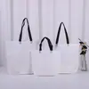 Bolsas de Tote de Tela No Tejida Coloridas, Bolsas Diagonales de Moda, Personalización en Lotes Pequeños, Bolsas de Regalo para Tiendas de Ropa E18