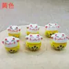 12 Cores Buraco Horizontal Gato da Sorte Cerâmica Pintada à Mão Mini Gatinho Vermelho Pintado Buraco Vertical Estilo Japonês Acessórios Tecidos com Corda de Mão