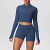 Chaqueta Larga Ajustada Cruzada de Cintura Alta Color Nude con Agujeros para el Pulgar con Cremallera y Pantalones Cortos Ropa de Yoga Traje de Yoga para Fitness Levanta Glúteos