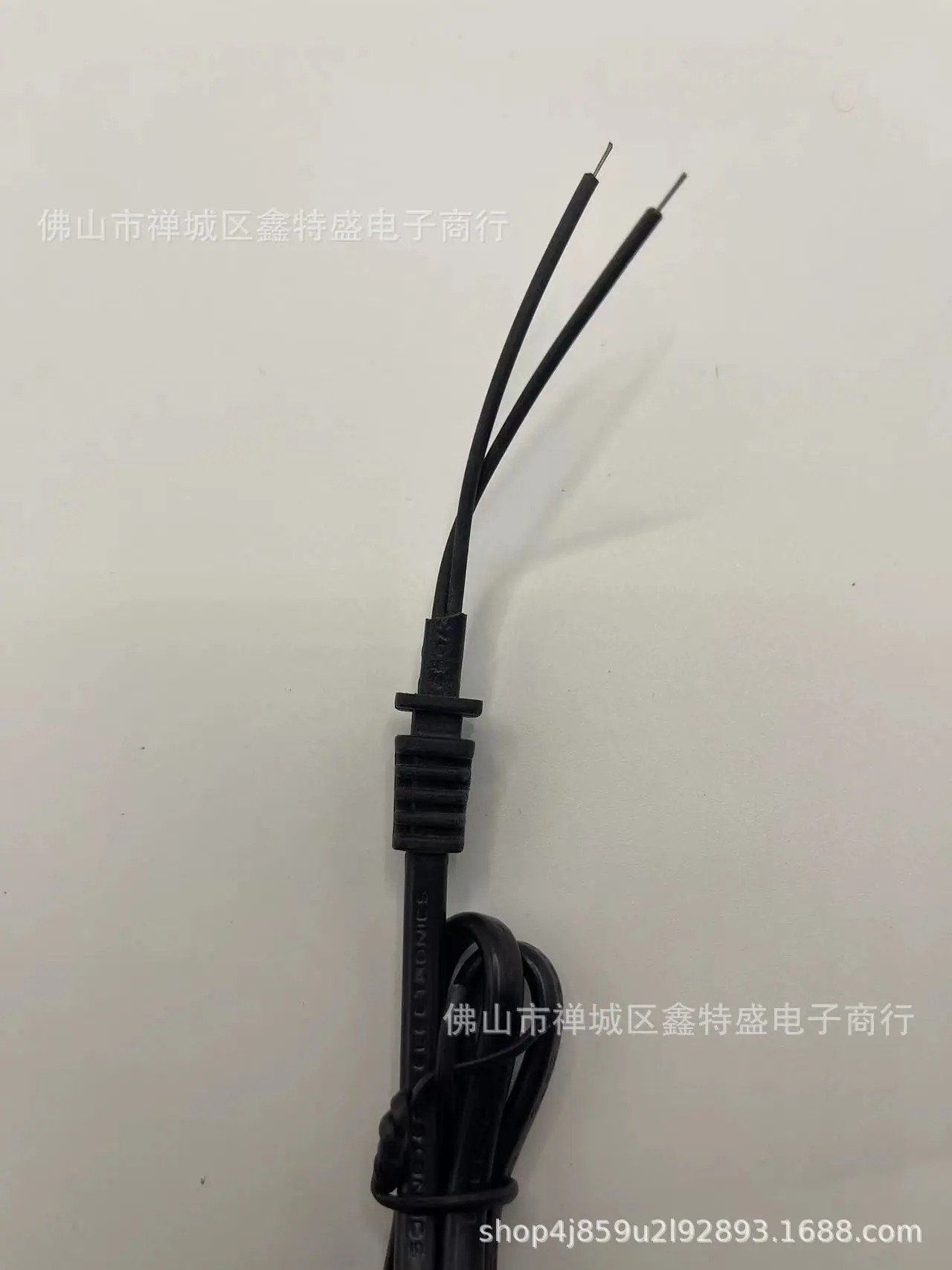 8080ee2898e6ead21f943a9ba5c9e3