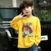Camiseta de algodón puro estilo coreano para niños, nueva, de manga larga, linda, versátil, cuello redondo, con estampado de dibujos animados, top moderno y elegante