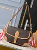 Bolsa Guangzhou Transfronteiriça Nova para Presbiopia Bolsa Baguette Ombro Único Transversal Alça de Ombro Bolsa Feminina Bolsa de Axila Bolsa Mensageira Flip