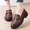 Zapatos Pequeños de Cuero Estilo Británico con Suela Gruesa para Mujer, Tacón Medio, Nuevo Modelo Primavera 2026, Tallas 33-40, Mocasines Gruesos de Cuero Genuino Estudiante para Mujer