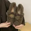 Sapatos Mary Jane peludos para aumentar a altura para mulheres, 2026 estilosos e modernos novos sapatos de algodão felpudo para outono e inverno