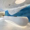 Balcão Frontal de Fibra de Vidro com Formato Especial Pintado em Arco Balcão de Recepção de Empresa Balcão de Caixa de Salão de Beleza Grande Simples de Alto Padrão Bar