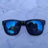 8235 Gafas Estrella de Pimienta Li Yifeng Gafas de Sol Negras Gafas de Sol Reflectantes Retro Gafas de Sapo para Hombres y Mujeres