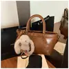 Bolso Pequeño Retro de Gama Alta para Mujer 2025 Nueva Moda Bolso Cruzado Versátil Bolso de Mano Mini Exquisito Bolso Tote Pequeño