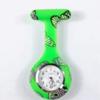 Reloj de Enfermera para Mujer Impermeable Reloj Colgante con Pin Simple Reloj de Bolsillo de Silicona Estudiante Prueba de Batería Reloj de Bolsillo para el Pecho de Doctor