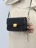 Marca Coreana de Nicho 2026 Nueva Bolso Cruzado para Mujer con Acabado de Alta Gama, Bolso Pequeño Cuadrado de Lujo Ligero para Viajar, Bolso Vintage para Mujer