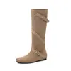 Outfits de blogger estilo casual con hebilla de cinturón, gamuza, botas con plataforma que aumentan la altura, 2026, tacón bajo, punta redonda, caña alta, botas largas para mujer, talla 41