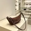 Bolso Dumpling de Gamuza, Bolso Retro de Nicho Súper Popular para Mujer, Nuevo Bolso Cruzado Versátil Otoño/Invierno 2026, Bolso de Hombro y Bajo Brazo