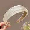 Diadema con Diseño de Corona Alta para Hacer que el Rostro Parezca Más Pequeño, Lujo Ligero, Antideslizante, Tejido, Patrón de Cuadros y Lunares, Sensación de Alta Gama para Adultos y Mujeres Jóvenes