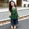 Conjunto de Verano 2026 para Niñas con Temática de Bosque Nuevo Elegante y Súper Lindo Conjunto Retro de Camisola de Puntos y Pantalones Acampanados