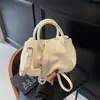 Bolso de Hombro Plisado Estilo Francés Nube de Gran Venta Transfronteriza para Mujer, Nuevo Bolso de Mano y Bolso Cruzado de Cuero Suave Moda Verano 2026