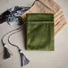 Bolsa con Cordón Personalizada para Cosméticos, Audífonos y Productos Digitales, Bolsa de Terciopelo de Alta Gama con Borlas