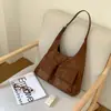 Bolsa Tote Suede Veludo Outono Inverno Grande Capacidade Fronteiriça Nicho Coreana para Trabalho/Trajeto Bolsa de Ombro Retrô Fashionável Feminina