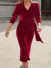 Vestido Elegante Casual de Moda de Color Puro con Mangas Largas para Mujer, Popular para Exportación Otoño e Invierno 2025, Transfronterizo Europeo y Americano, Escote en V
