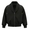 Chaqueta de trabajo con capucha verde militar personalizada de fábrica para hombre, con bordes crudos y múltiples bolsillos, con un diseño desgastado y moderno