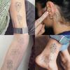 10 Adesivos de Tatuagem Preto e Branco para Adultos de Alto Bom Gosto Ins Personalizados para Braço Rosto Adesivos de Tatuagem Descartáveis à Prova d'Água