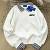 Moletom de Design Falso Duas Peças Estilo High Street Americano com Gola Polo para Mulheres Outono e Inverno Novo Solto Casual Forrado com Fleece Versátil