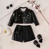 Conjunto de duas peças preto em couro para bebê menina: jaqueta curta com gola reversível + shorts de couro com bolso cargo, estilo biker moderno para meninas