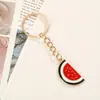 Llavero de aleación de esmalte de la serie de frutas de dibujos animados, colgante de sandía y guayaba fresca, accesorio de decoración para bolso, pequeño regalo