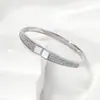 Pulsera geométrica con incrustaciones de diamantes de alta venta transfronteriza para mujer, pulsera simple y de moda, joyería versátil de estilo coreano con nácar, moderna y personalizada, para el trabajo