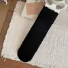 Calcetines Retro de Patrón Ondulado para Otoño e Invierno, Ajuste Holgado, Cuello Redondo, Calcetines de Encaje hasta la Mitad de la Pantorrilla con Estilo Japonés de Alta Gama, Calcetines Suaves de Algodón Peinado Anti-Pilling