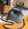 Bolso de Hombro para Mujer Gran Capacidad Color de Contraste con Forma de Concha Moda Simple Bolso Tote Práctico Bolso para el Trabajo