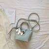 Bolsos de Mano Pequeños de Moda de Verano Más Vendidos para Mujer 2026 Nuevo Exquisito Mini Bolso Cubo Bolso Cruzado Versátil de Moda