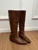 Primer Encuentro: Botas Altas para Mujer Petite con Tacón Interno de 5 cm, Nuevo Estilo 2026, Botas de Montar de Punta Cuadrada de Caña Alta, Botas de Pierna Recta