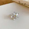 Serenidad de Té Blanco, Anillo Abierto Irregular de Perla Tejido Plegado, Anillo de Dedo Índice de Lujo Ligero de Gama Alta, Accesorio de Mano de Moda