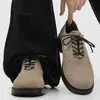 Sapatos Derby de Bico Quadrado de Outono para Homens, Estilo Niche High-End Old Money, Versátil para o Dia a Dia, Sapatos de Couro Retro Casuais com Bico Largo, Atacado