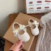 Zapatos de Princesa con Lazo de Pedrería de Moda para Niñas 2026 Primavera/Otoño Nuevo Estilo Coreano Zapatos de Cuero de Suela Suave para Niños Zapatos de Rendimiento