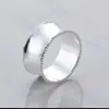 Anillos para Servilletas Huecos de Metal de Lujo Creativo Transfronterizos para Decoración de Mesa de Hotel y Restaurante Venta al por Mayor