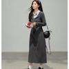 Falda Larga Falsa de Dos Piezas para Mujer en Otoño e Invierno Estilo Preppy Japonés y Coreano Tono Gris Nuevo Vestido con Cuello Anudado y Camisero Rayado