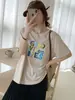 Ying+ Trece Líneas Graffiti Color Contrastante Letras Copo de Nieve Camiseta de Algodón Cuello Redondo Adelgazante Más Fácil de Combinar Manga Corta Verano M50-7012