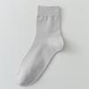 Meias médias masculinas de cor sólida, fio de algodão, primavera e verão, malha, casual, esportiva, meias de barco, absorventes de suor, respiráveis, pretas e brancas, meias masculinas