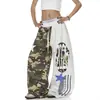 Calça de moletom com estampa de camuflagem color-blocking patchwork estilo americano, bainha curva, unissex, design outono e inverno, calça larga solta, moderna