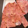 Pijama de Celebridade da Internet com Nova Estampa de Xadrez e Biscoitos para Mulheres, Cardigã para Primavera e Outono com Gola Reversível, Conjunto de Duas Peças, Roupa de Casa Casual Solta