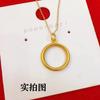 Voltar padrão de segurança fivela pingente de ouro amarelo anel interno esculpido círculo pingente chinês estilo antigo colar de homens e mulheres atacado