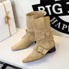 9625-1 Botas Western Jeans Estilo Retrô Bico Quadrado Fivela de Cinto Salto Grosso Versátil Camurça Botas Individuais Botas Curtas Meio da Panturrilha Botas Femininas