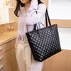 Bolso de Hombro y Mano Grande Rosa Acolchado Nuevo para Mujer