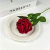 Arreglo floral de rosa de terciopelo artificial, flores artificiales para decoración de bodas, decoración del hogar, flores artificiales directamente del fabricante