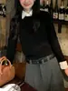 Acessório lazy-chic da pusumed: suéter pullover curto, acinturado, de gola redonda com trança para mulheres